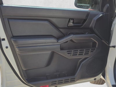2024 Toyota Tacoma 4WD 4WD SR Double Cab 5' Bed AT (GS)