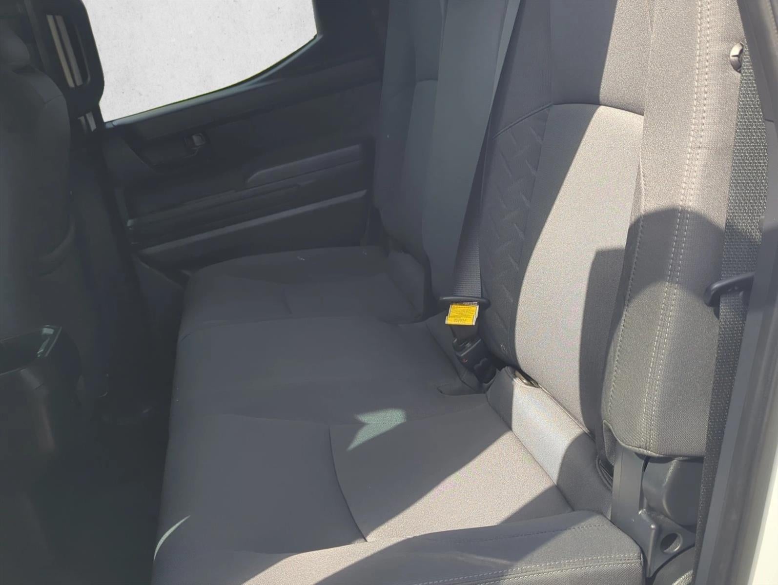 2024 Toyota Tacoma 4WD 4WD SR Double Cab 5' Bed AT (GS)