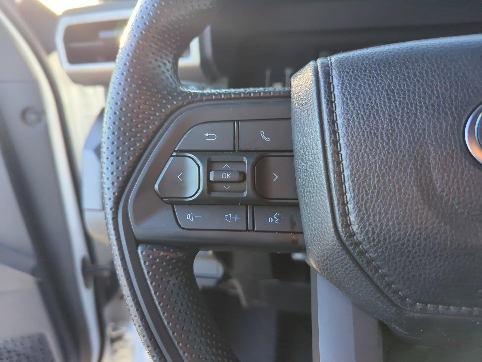 2024 Toyota Tacoma 4WD 4WD SR Double Cab 5' Bed AT (GS)