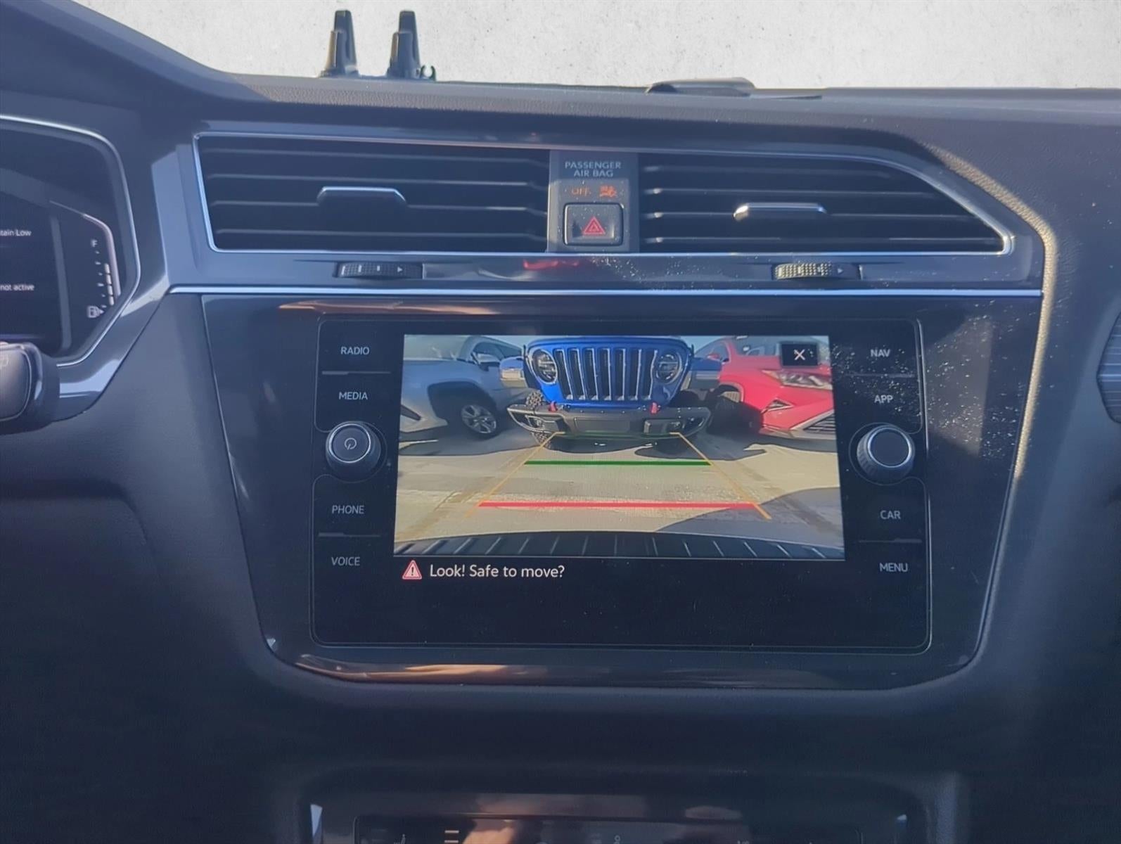 2022 Volkswagen Tiguan 2.0T SEL R-Line 4MOTION