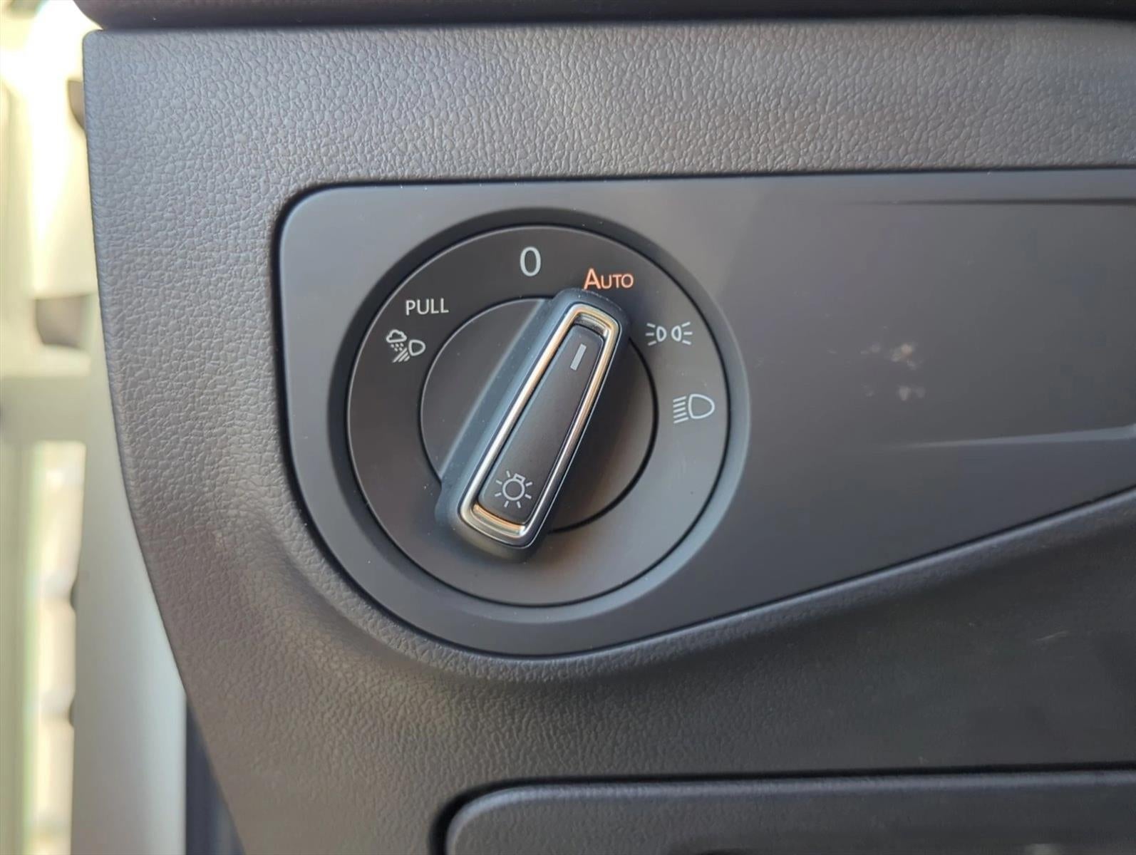 2022 Volkswagen Tiguan 2.0T SEL R-Line 4MOTION