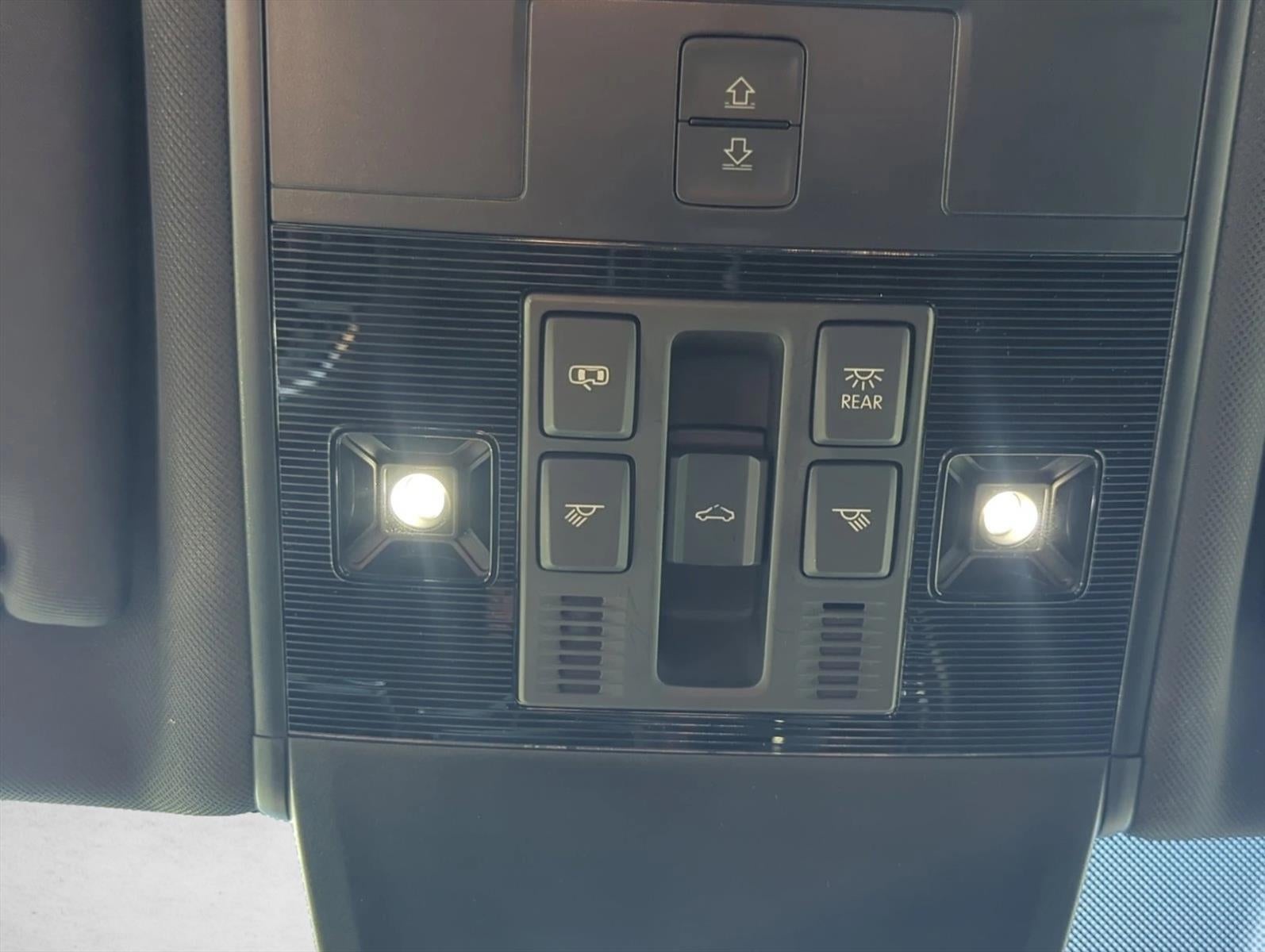 2022 Volkswagen Tiguan 2.0T SEL R-Line 4MOTION