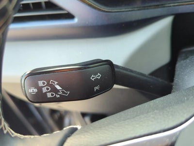 2023 Volkswagen Taos SE FWD