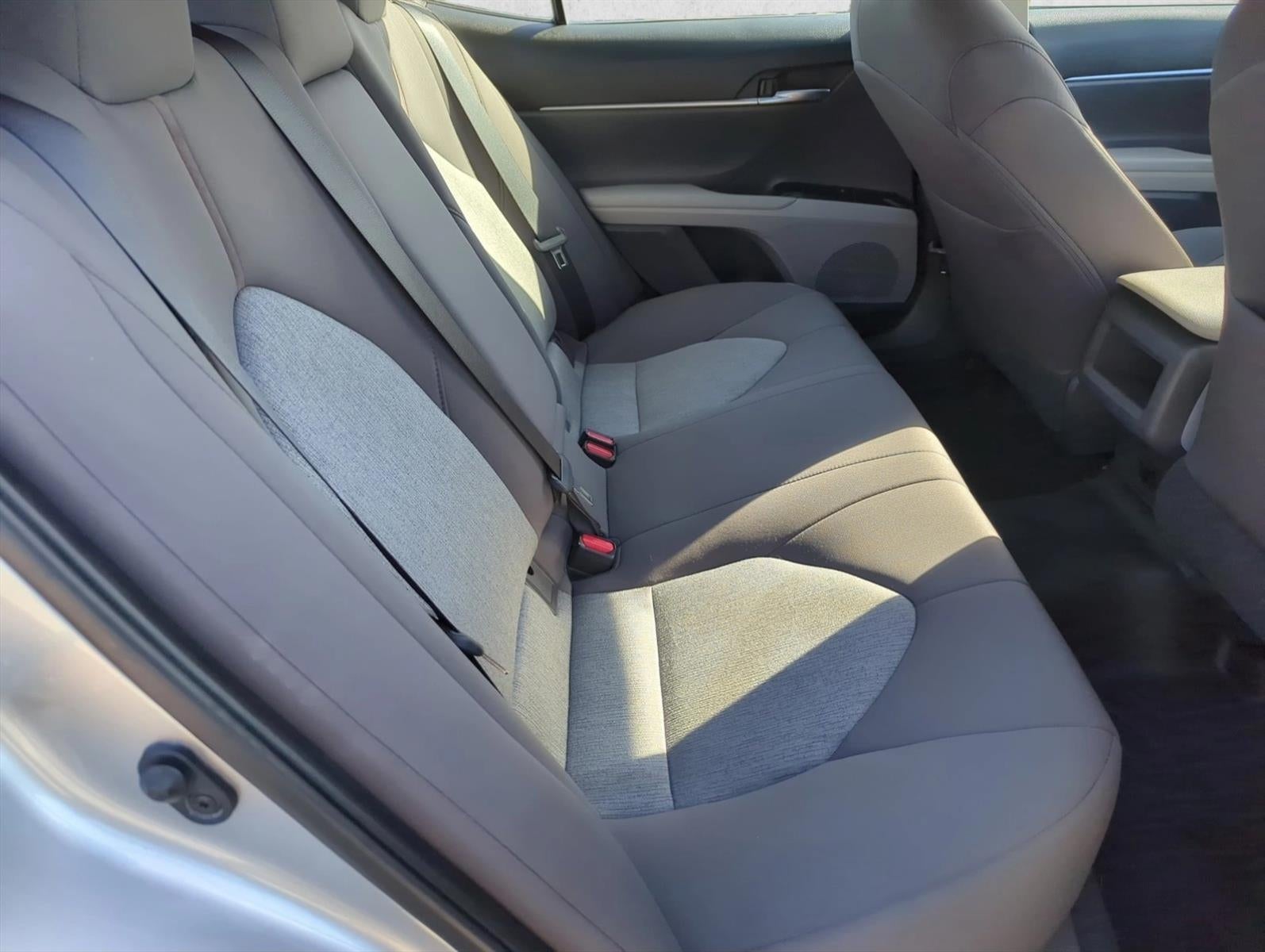 2019 Toyota Camry LE Auto (SE)