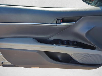 2019 Toyota Camry LE Auto (SE)