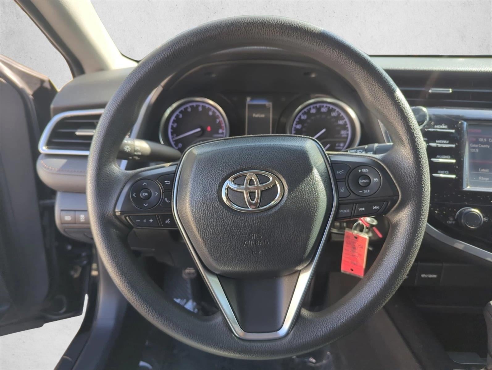 2018 Toyota Camry LE Auto (SE)