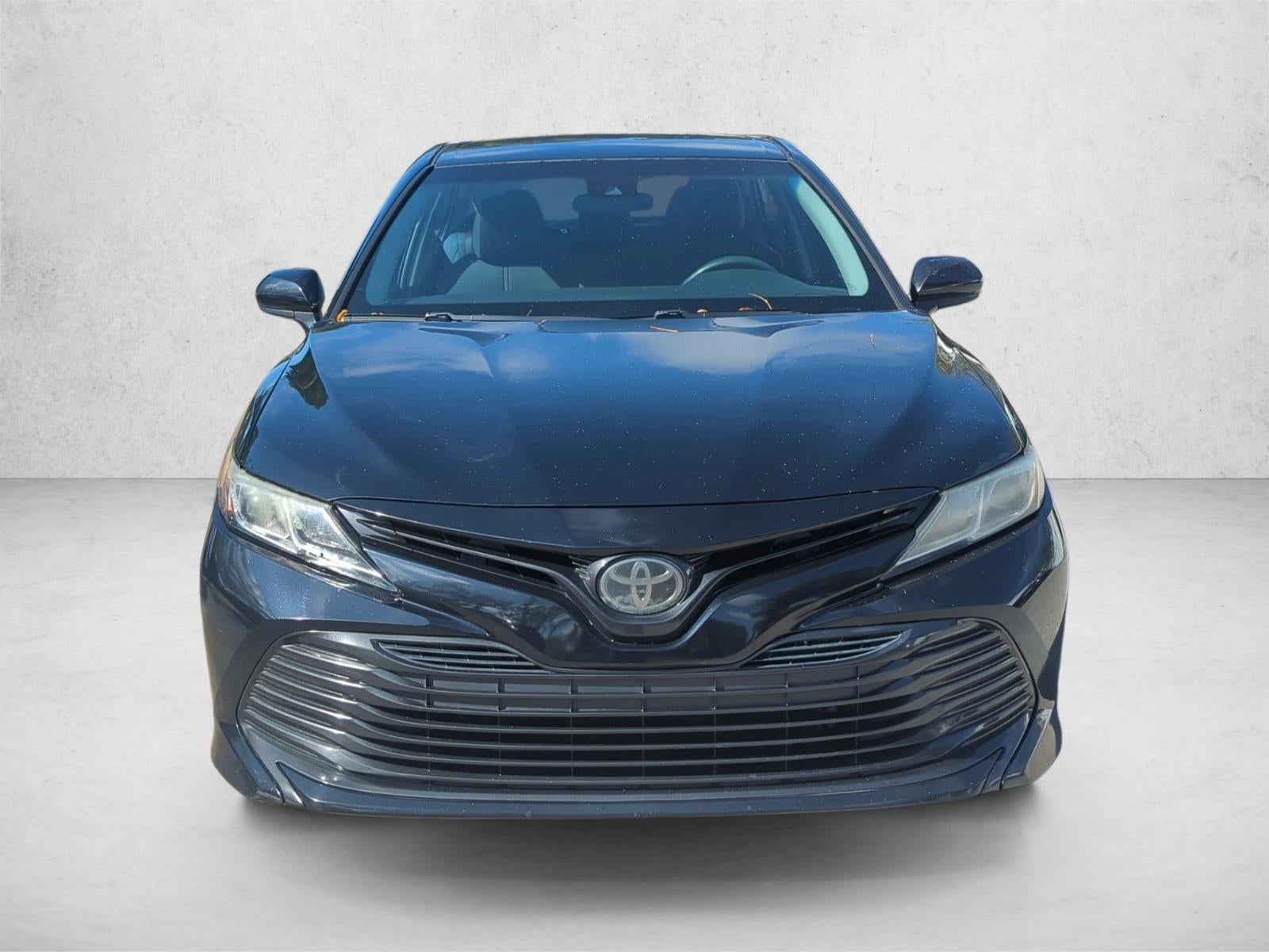 2018 Toyota Camry LE Auto (SE)