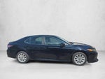 2018 Toyota Camry LE Auto (SE)