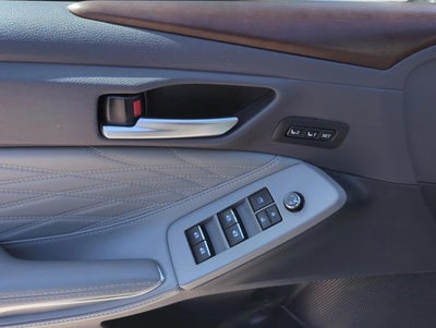 2019 Toyota Avalon Hybrid Limited (Natl)