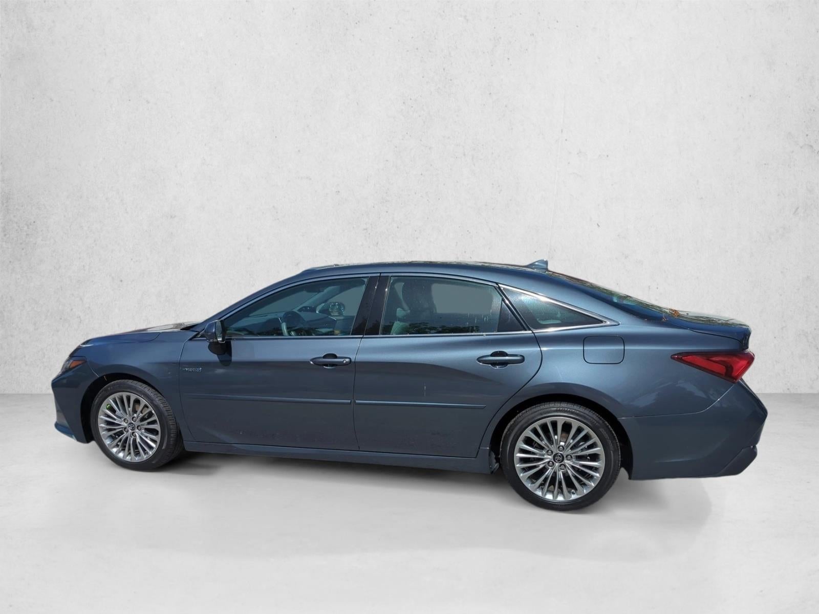 2019 Toyota Avalon Hybrid Limited (Natl)
