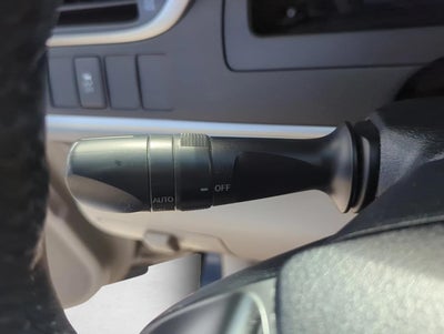 2012 Toyota Camry Hybrid 4dr Sdn XLE (Natl)