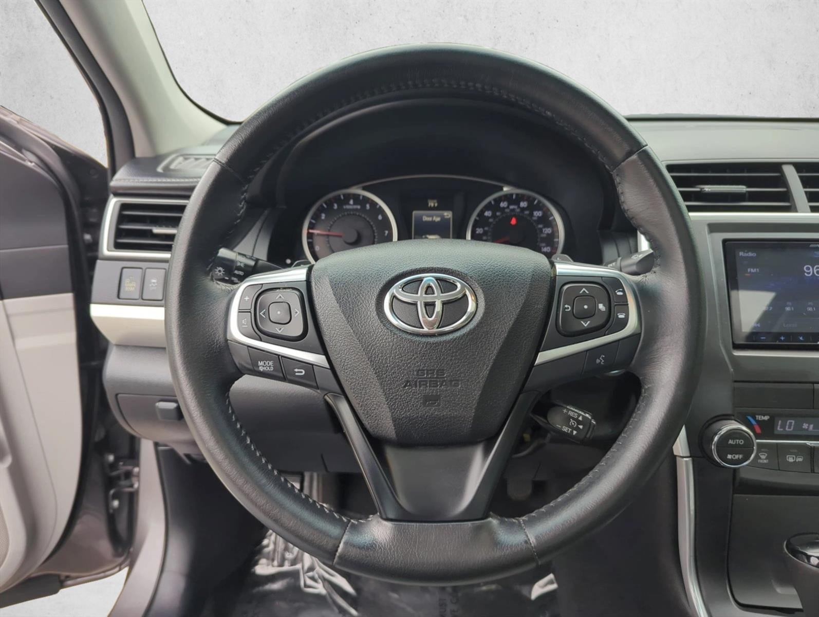 2015 Toyota Camry 4dr Sdn I4 Auto XSE (Natl)