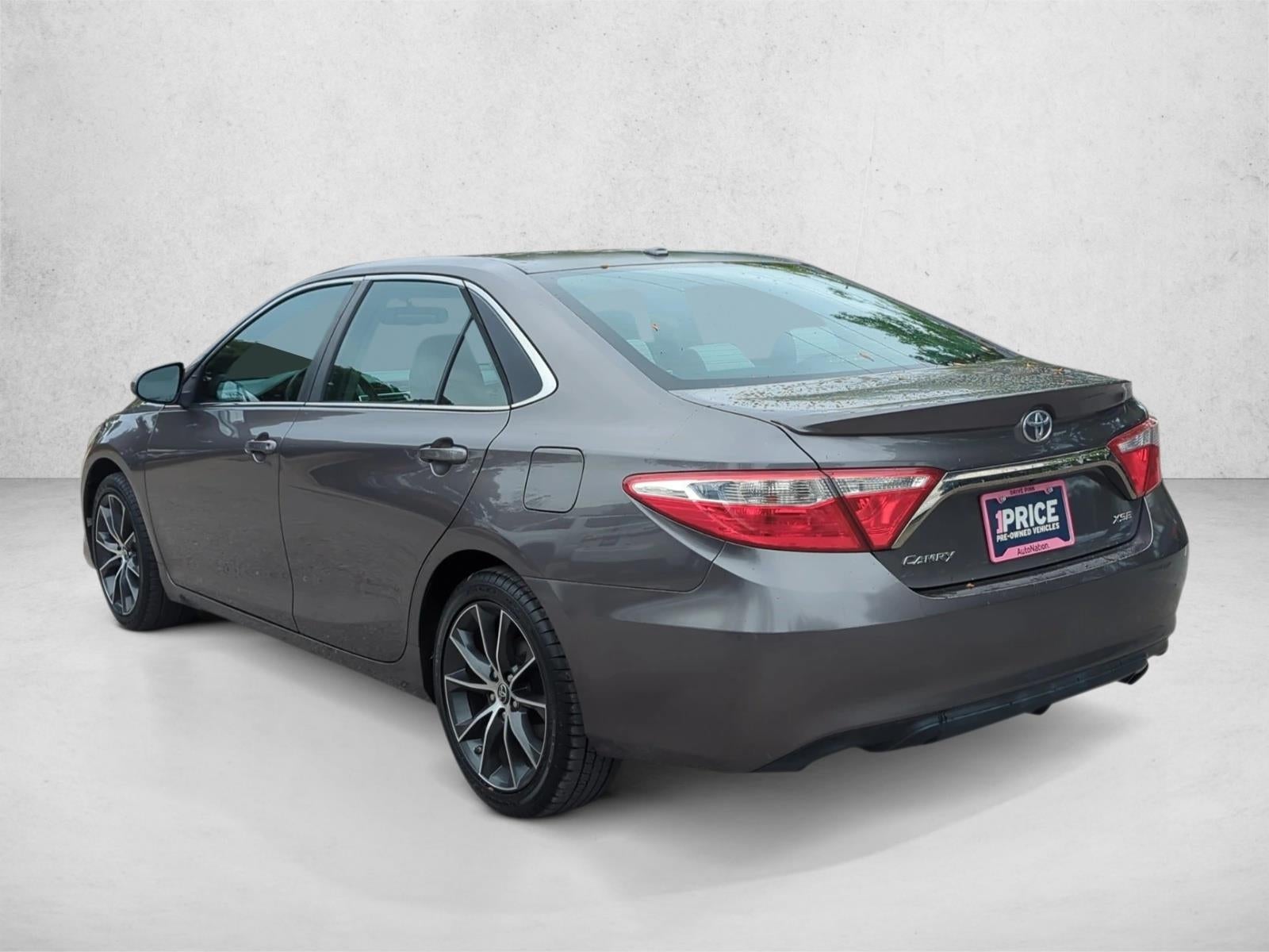 2015 Toyota Camry 4dr Sdn I4 Auto XSE (Natl)