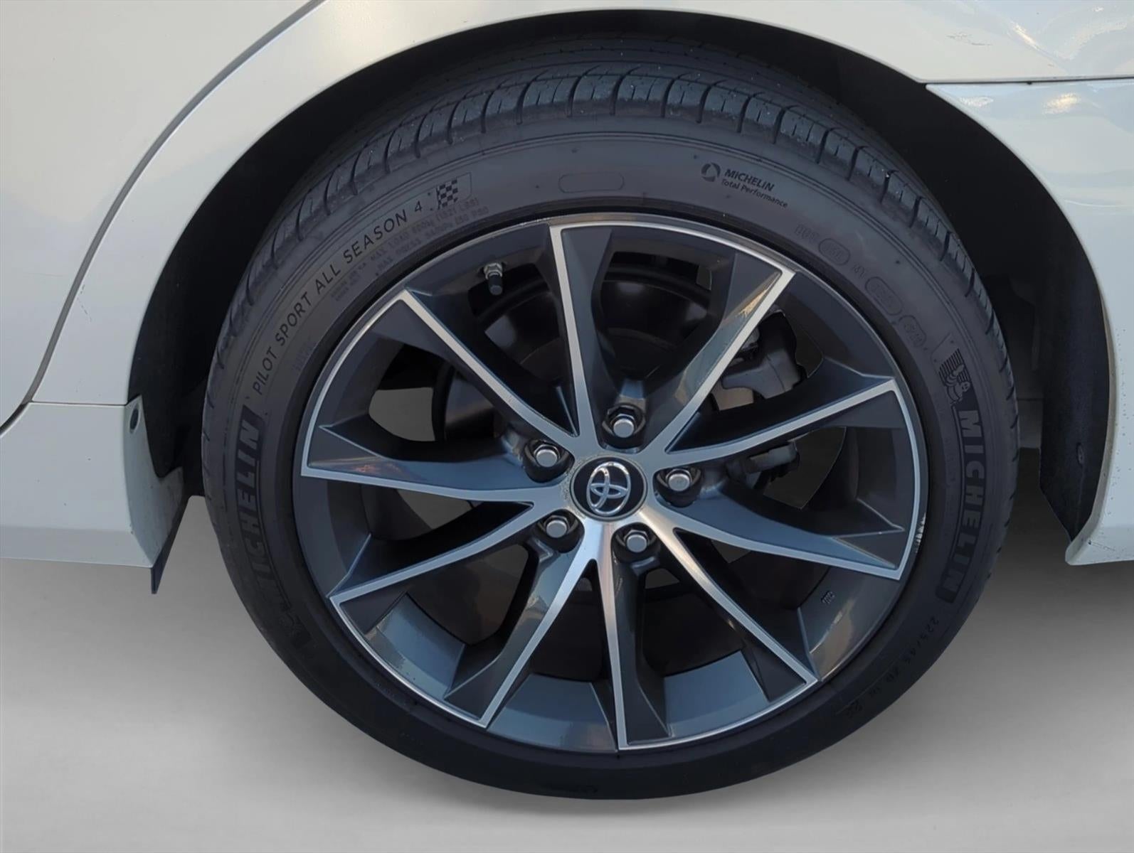 2017 Toyota Camry XSE V6 Auto (SE)