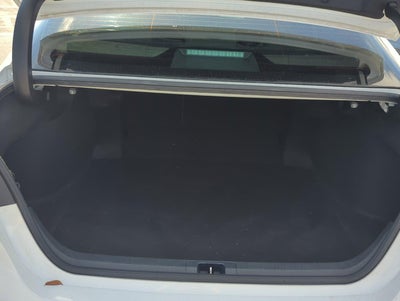 2022 Toyota Camry LE Auto (SE)