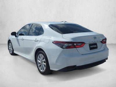 2022 Toyota Camry LE Auto (SE)