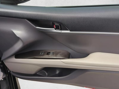 2023 Toyota Camry LE Auto (SE)
