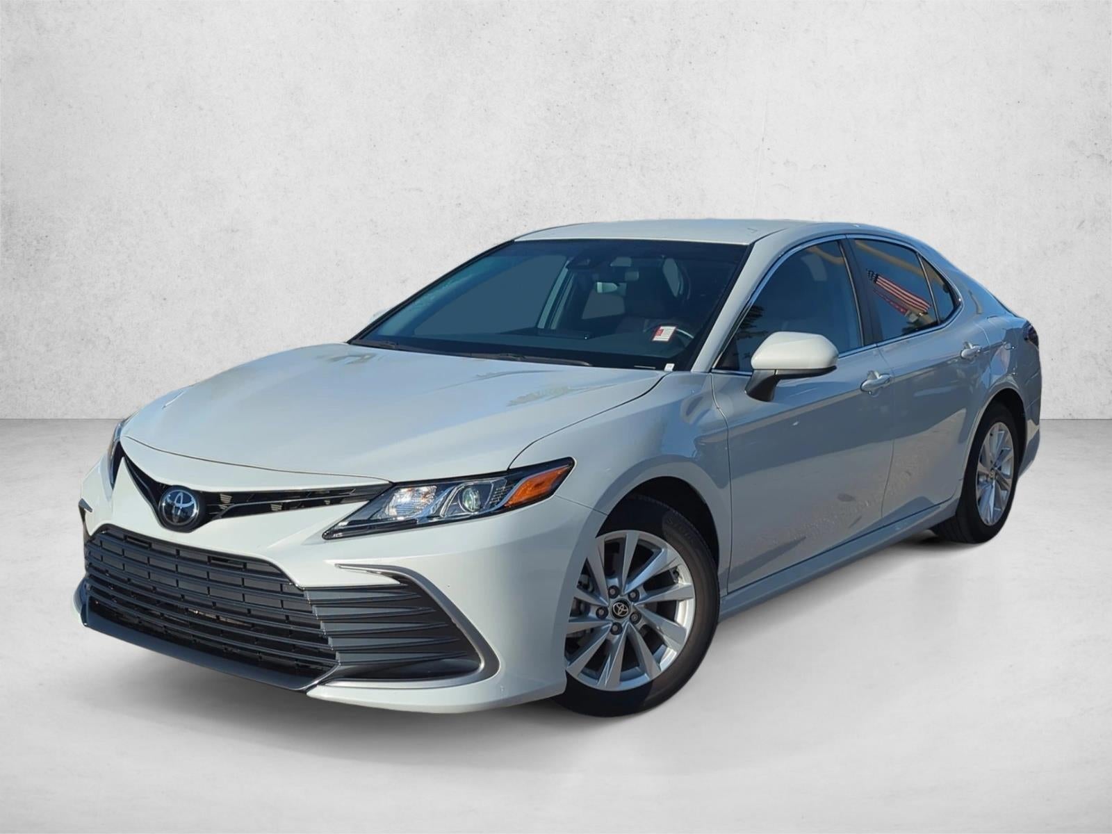 2024 Toyota Camry LE Auto (SE)