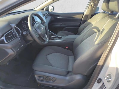 2024 Toyota Camry LE Auto (SE)