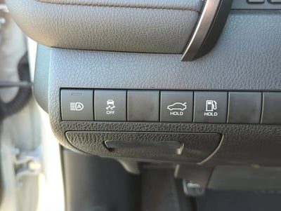 2024 Toyota Camry LE Auto (SE)