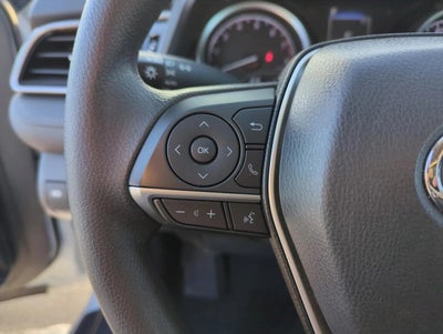 2024 Toyota Camry LE Auto (SE)