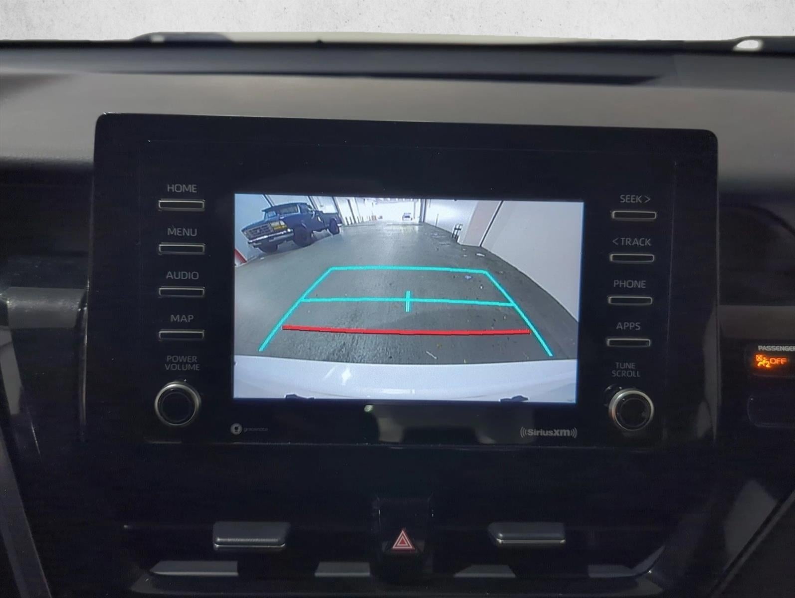 2022 Toyota Camry LE Auto (SE)