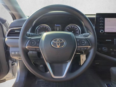 2023 Toyota Camry LE Auto (SE)