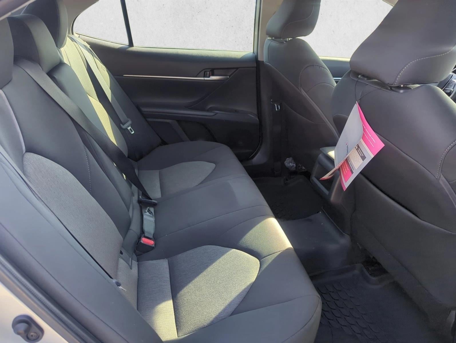 2023 Toyota Camry LE Auto (SE)