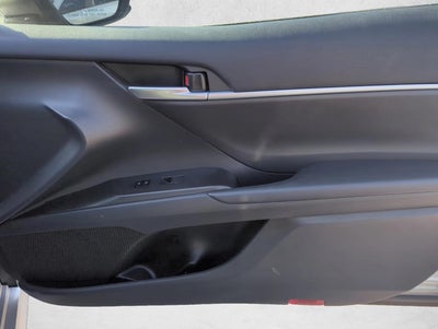 2023 Toyota Camry LE Auto (SE)