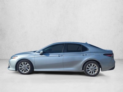 2023 Toyota Camry LE Auto (SE)