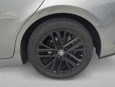 2025 Toyota Camry SE (Natl)
