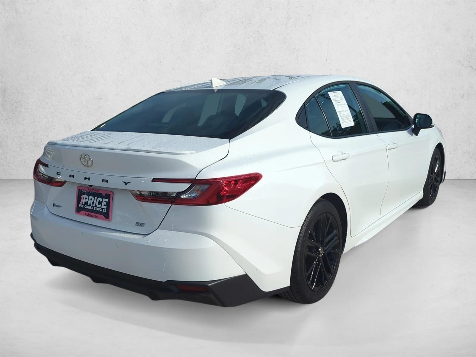 2026 Toyota Camry SE (SE)