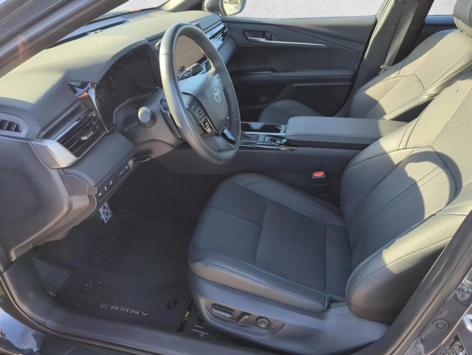 2026 Toyota Camry XSE (Natl)