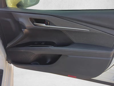 2025 Toyota Camry SE (Natl)