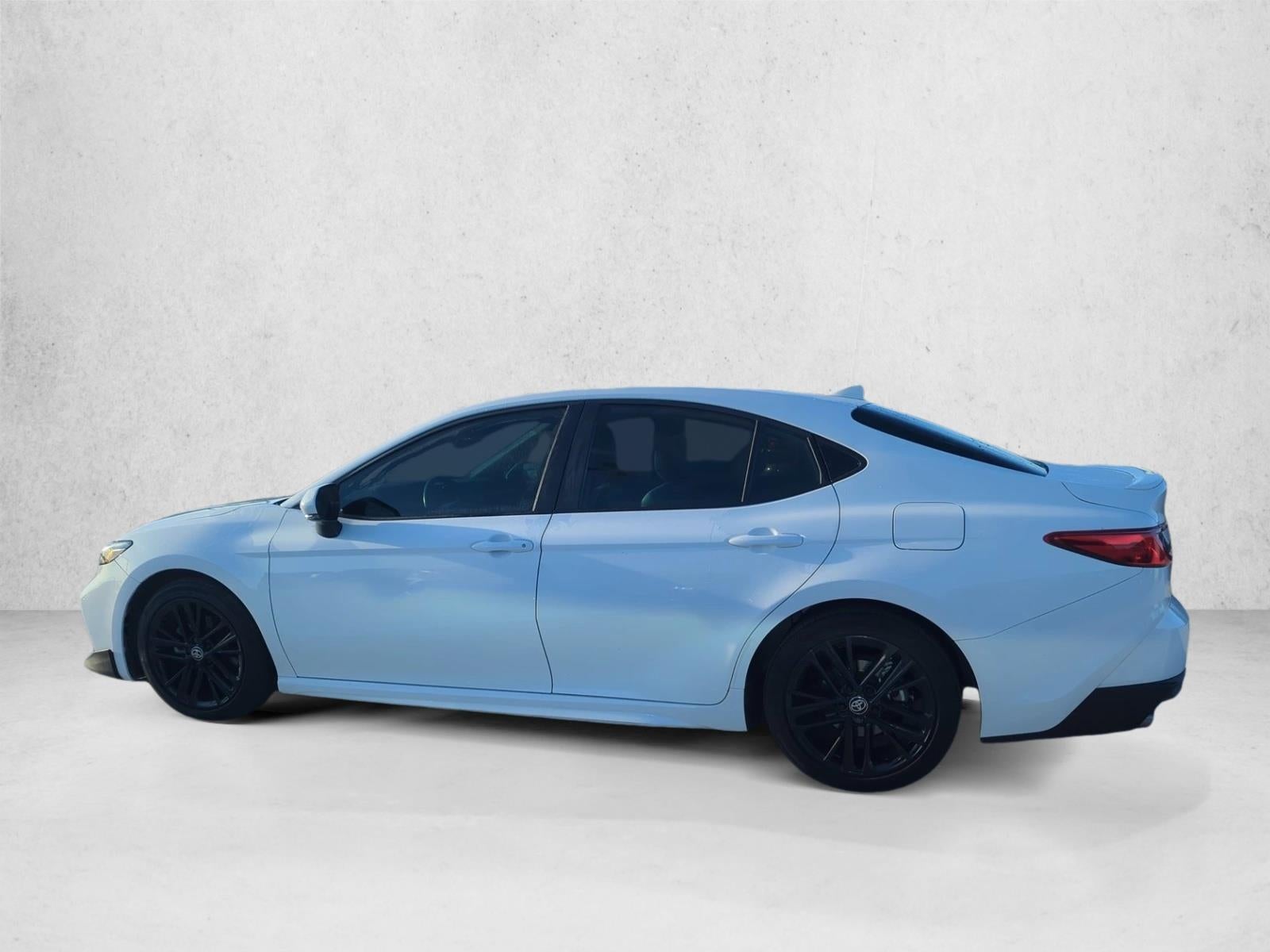 2025 Toyota Camry SE (SE)