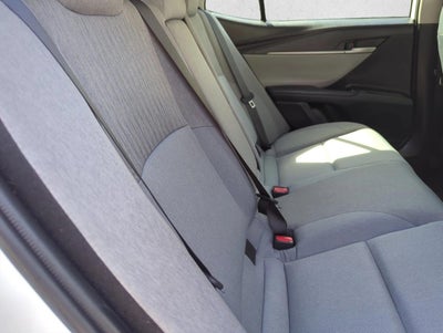 2025 Toyota Camry LE (SE)
