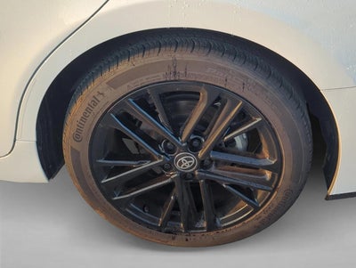 2026 Toyota Camry SE (SE)