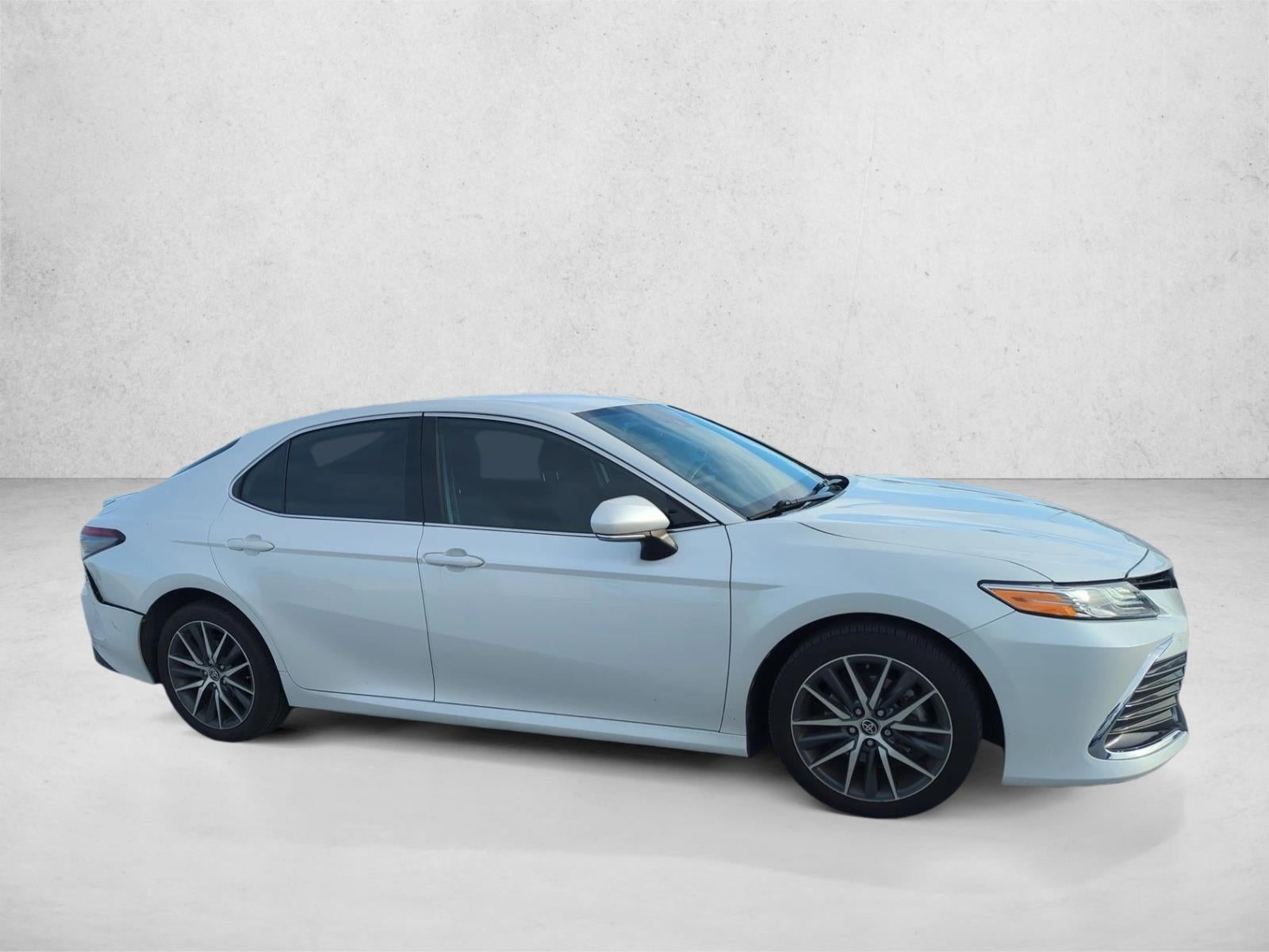 2023 Toyota Camry XLE Auto (SE)