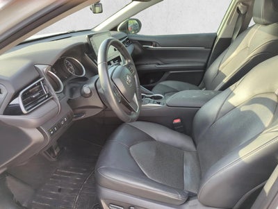 2022 Toyota Camry XLE Auto (SE)