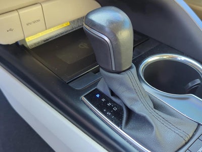 2020 Toyota Camry Hybrid XLE CVT (Natl)