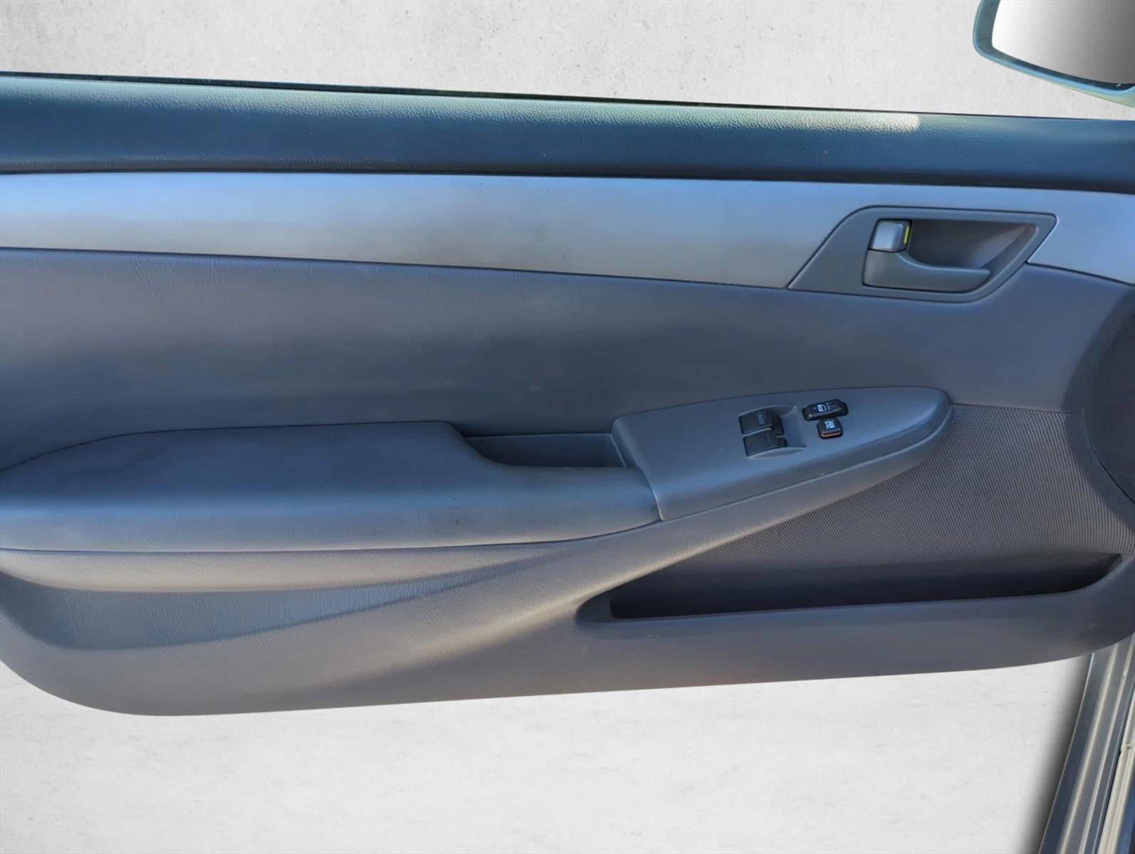 2007 Toyota Camry Solara 2dr Conv V6 Auto SE (Natl)