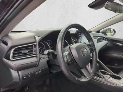 2023 Toyota Camry SE Auto (SE)
