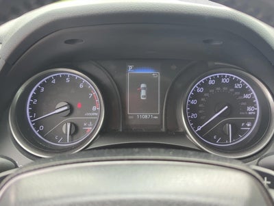 2023 Toyota Camry SE Auto (SE)