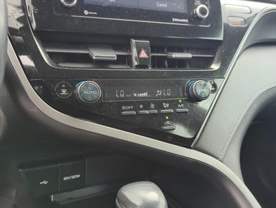 2023 Toyota Camry SE Auto (SE)
