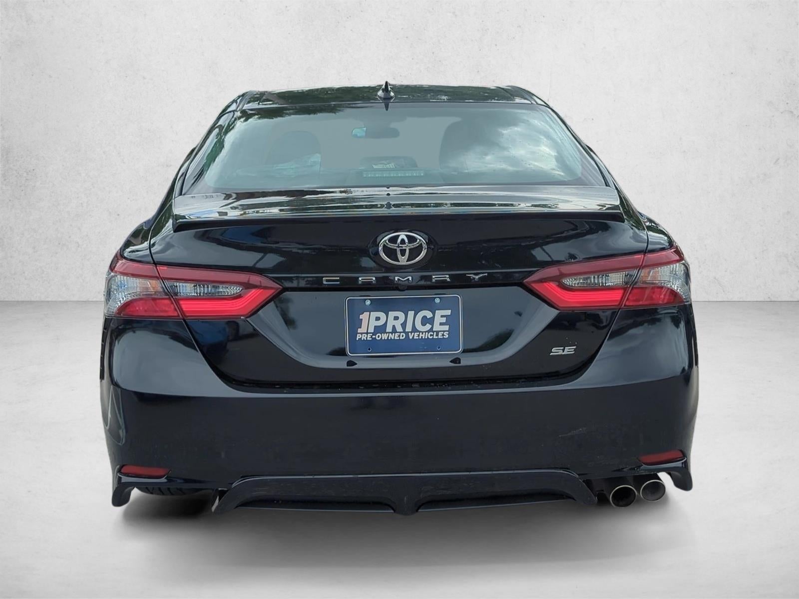 2023 Toyota Camry SE Auto (SE)