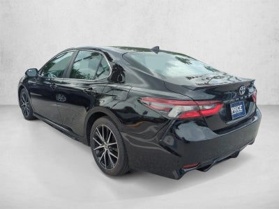 2023 Toyota Camry SE Auto (SE)