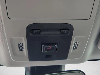 2022 Toyota Camry SE Auto (SE)