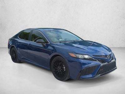 2023 Toyota Camry SE Auto (SE)