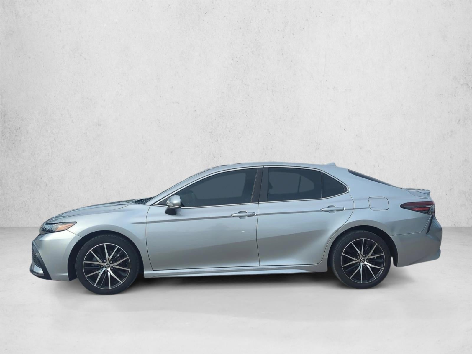 2022 Toyota Camry SE Auto AWD (Natl)