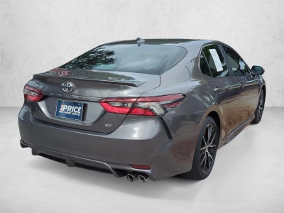 2024 Toyota Camry SE Auto (SE)